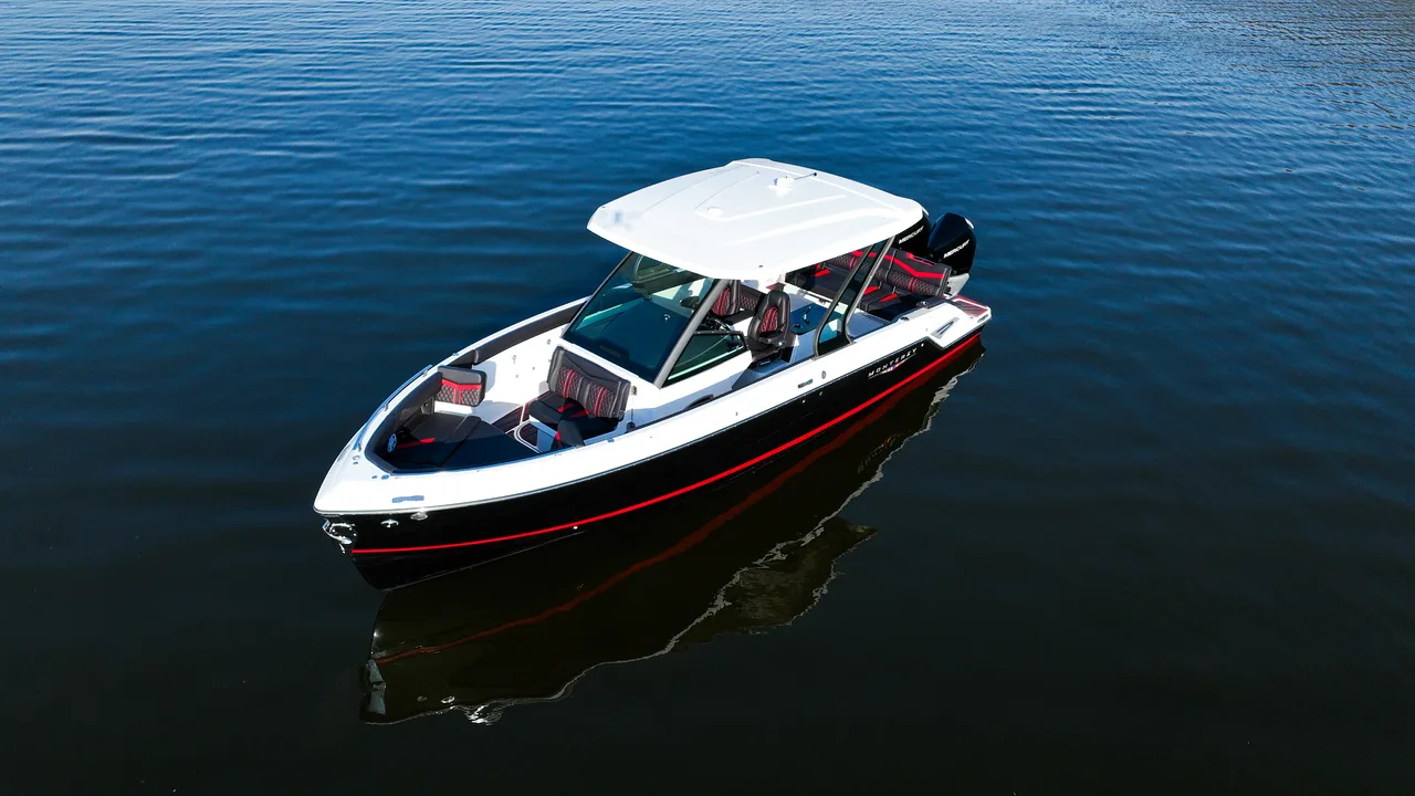Monterey Elite 30 on the water at Ugly John's — professional photo 6