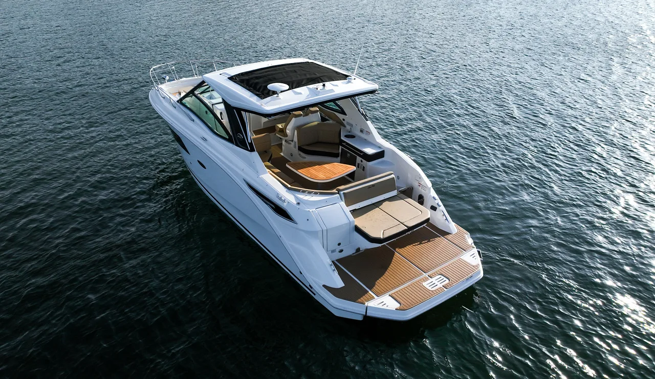 Sea Ray 320 Sundancer on the water at Ugly John's — professional photo 2
